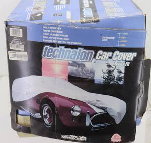 lot 13 image: Technalon Car Cover