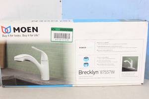 lot 21 image: MOEN Brecklyn Pullout Kitchen Faucet with Spot Resist and Power Clean