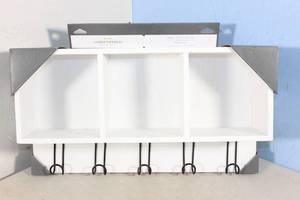 lot 52 image: Threshold Quality & Design Cubby with Hooks, Whitewash Finish