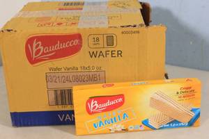 lot 123 image: 16ct Bauducco Vanilla Wafer