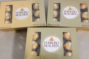 lot 132 image: 3ct Ferrero Rocher Fine Hazelnut Chocolates 12-Pack