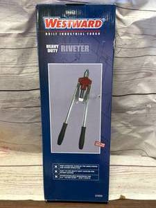 lot 27 image: Westward Heavy Duty Riveter