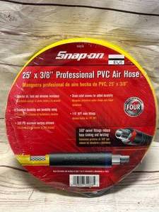 lot 40 image: 38 x 25 Snap On Air Hose