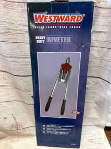 lot 60 image: Westward Heavy Duty Riveter