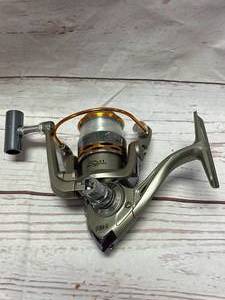 lot 68 image: 13 Ball Bearing Fishing Reel