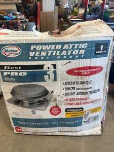 lot 89 image: New in Box Roof Mount Ventilator 1600 CFM