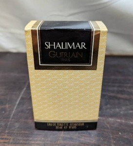 lot 9 image: Vintage Guerlain Shalimar Eau De Toilette Atomiseur 30ml