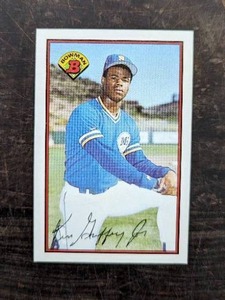 lot 41 image: 1989 Bowman Ken Griffey Jr. Rookie Baseball Card