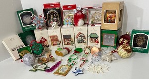 lot 342 image: Christmas Ornaments Galore