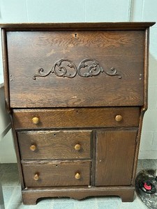 lot 18 image: Vintage Wood Drop Front Secretary
