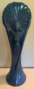 lot 19 image: Vintage Art Deco Goddess HAEGAR Vase 24