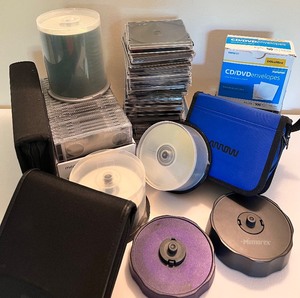 lot 32 image: Blank CDs, Plastic Cases and Zippered Cases