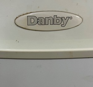 lot 383 image: DANBY Mini Refrigerator
