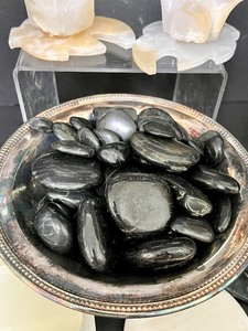 lot 304 image: Onyx  Hematite and Marble Candle Holders and More