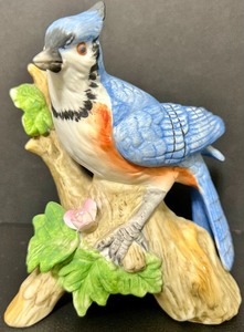lot 305 image: Tweet Tweet Tweet Birds and More Birds