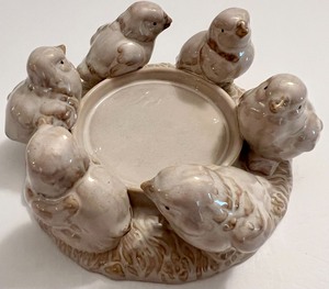 lot 47 image: Love Birds Galore