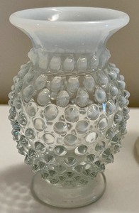 lot 51 image: Pair of FENTON HOBNAIL Opalescent Bud Vases