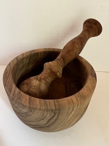 lot 148 image: Vintage Medicinal Decor including Bottles & Wood Mortar and Pestle