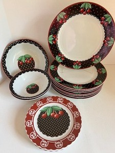lot 152 image: MARY ENGELBREIT - Cherries Dishes