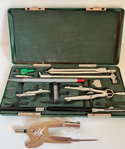 lot 165 image: Vintage Drafting Kit