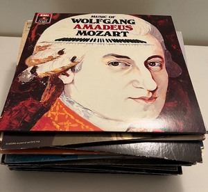 lot 62 image: Assorted Classical Vinyl Records LPs - Mozart and more