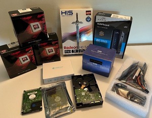 lot 73 image: Variety of Computer Processors - Surfboard, Radeon and more