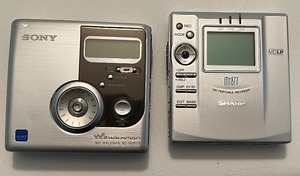 lot 76 image: Sony Walkman Mini Disc & Sharp Portable Mini Disc Player Recorder
