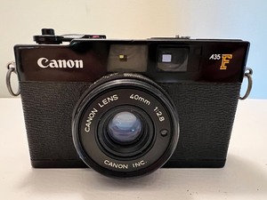 lot 87 image: CANON A35F Camera