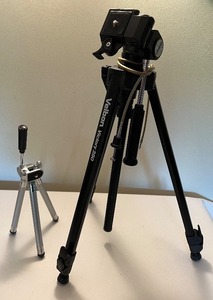 lot 89 image: Velbon Victory 250 Tripod and Table Top Tripod