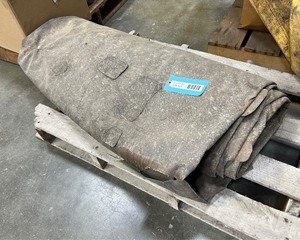 lot 121 image: Heavy Tarp