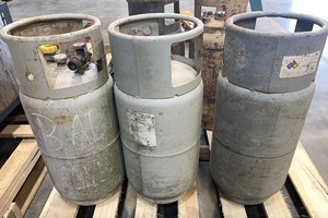 lot 109 image: Fork Truck LP Tanks