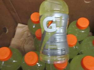 15 - 28 oz Bottles Gatorade Lemonad...