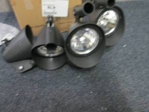 Pure Garden Navarro Outdoor Solar Y...