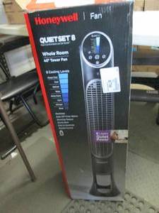 Honeywell QuietSet 8-Speed Oscillat...