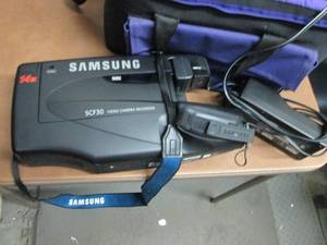 Samsung Full Sized Camcorder with C...