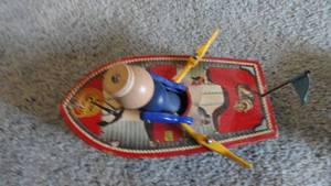 lot 203 image: Vintage toys -Fisher price toy, Popeye rowing boat, plastic toy