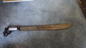lot 206 image: Machete