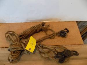 lot 24 image: Block & tackle