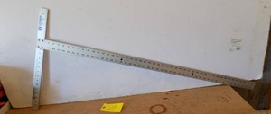 lot 69 image: T-Square