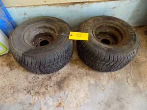 lot 112 image: 82 Trailer tires 18.5 x 8.5 x 8