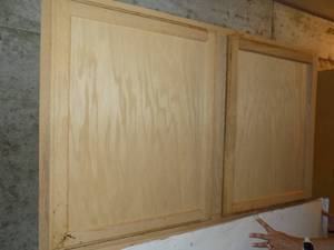 lot 123 image: Wall Cabinet with Oak Fronts and Shelves, No Backs