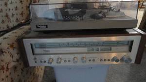 lot 220 image: Panasonic AMFM Stereo Receiver  Turn Table
