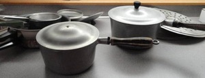 lot 250 image: Vintage Sauce pans