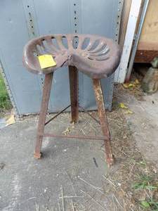 lot 339 image: Homemade Stool