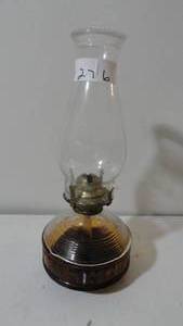 lot 276 image: Vintage Aladdin lamp