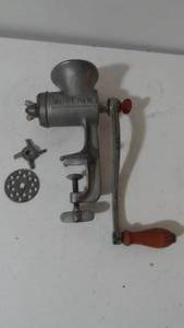 lot 283 image: #15 merit meat grinder