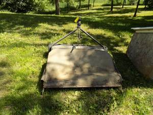 lot 496 image: 42 Lawn Sweep