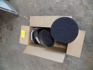 lot 437 image: 4 rolls - Ridge cap ceiling tape