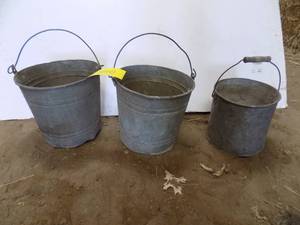 lot 440 image: 3 - Galvanized Buckets