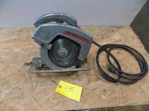 lot 445 image: Heavy duty 7 14 Saw